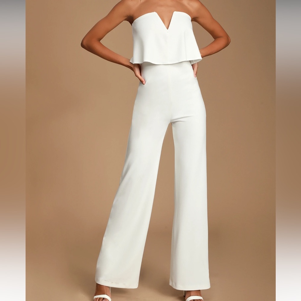 Lulus white jumpsuit size medium